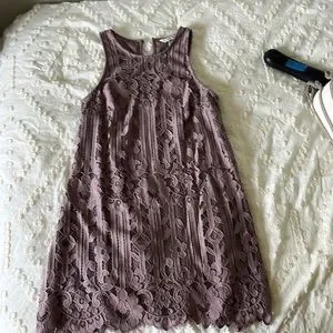 Speechless Womens Lace Sleeveless Cocktail Dress Purple Xs